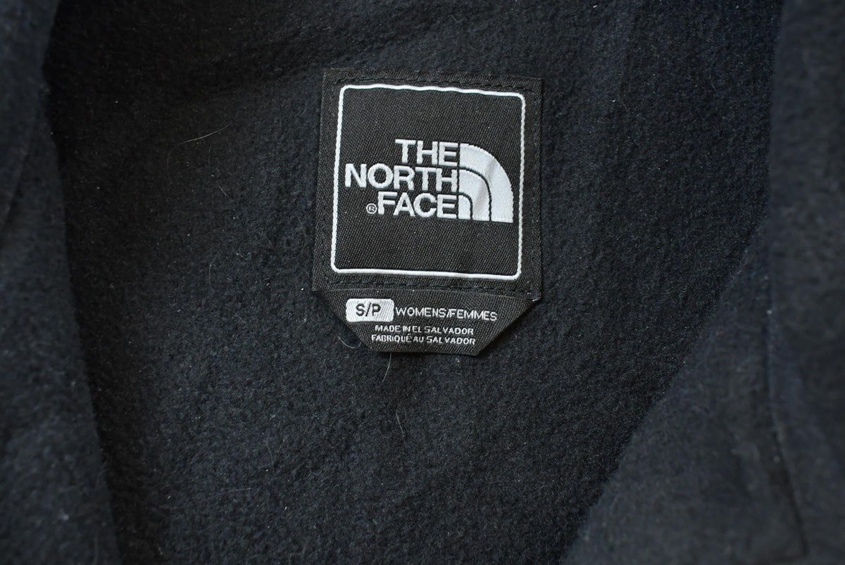 Vintage 2000s The North Face Denali Fleece Jacket Women's M from propervintagecanada