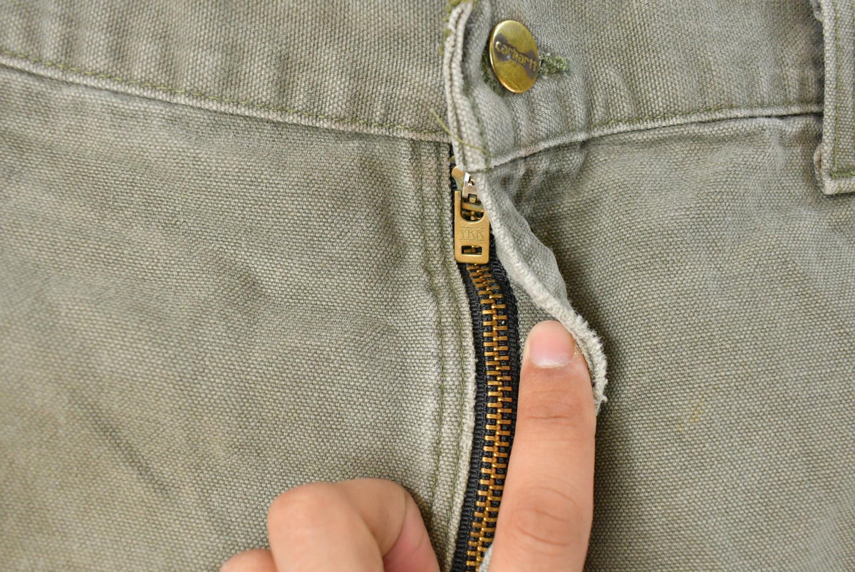 Vintage 2000s Thrashed Carhartt Carpenter Pants Men's 35 x 31 from propervintagecanada