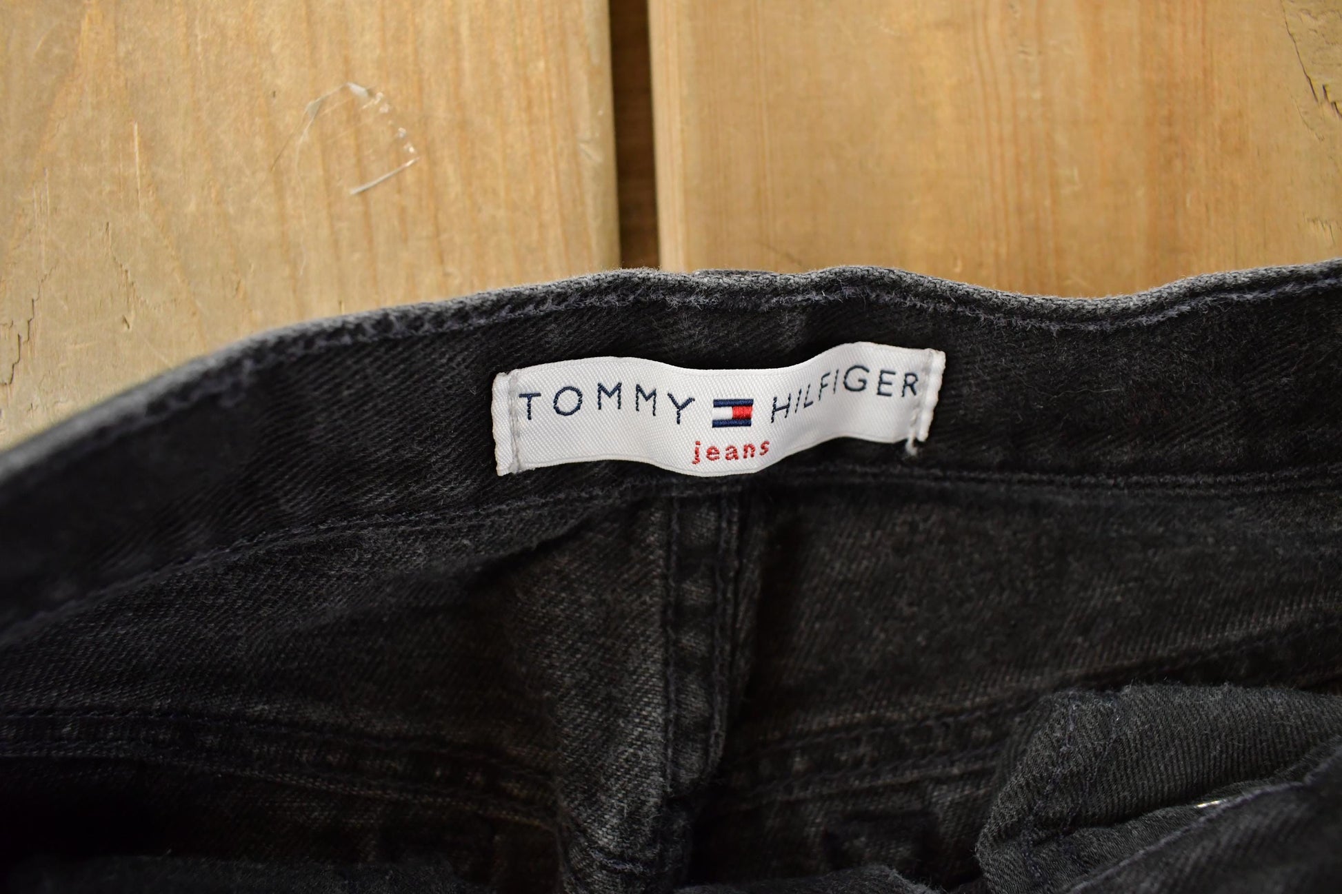 Vintage 2000s Tommy Hilfiger Denim Jeans Women's 30 x 30 / Y2K Tommy / Streetwear / Vintage Pants from propervintagecanada