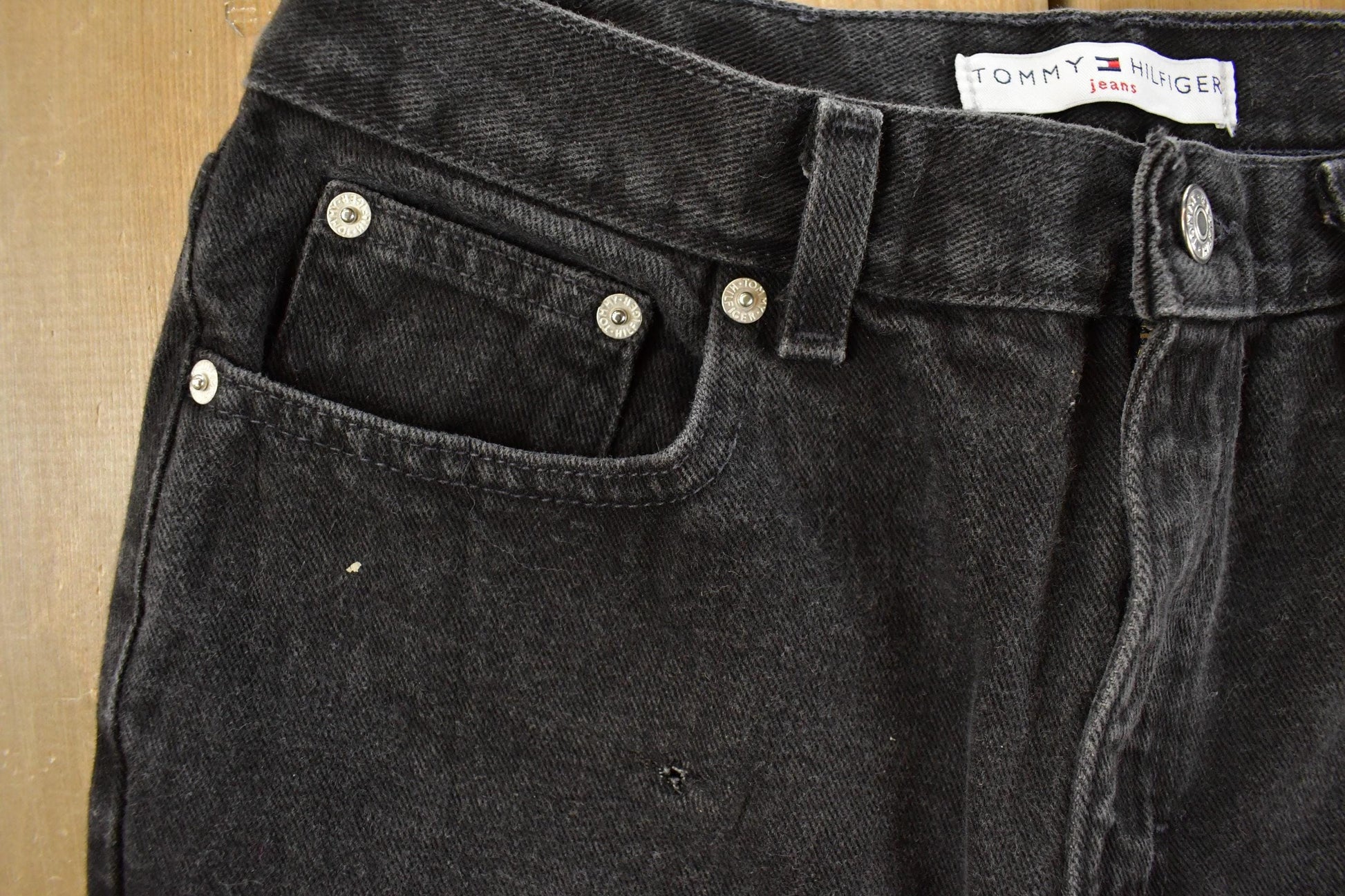 Vintage 2000s Tommy Hilfiger Denim Jeans Women's 30 x 30 / Y2K Tommy / Streetwear / Vintage Pants from propervintagecanada