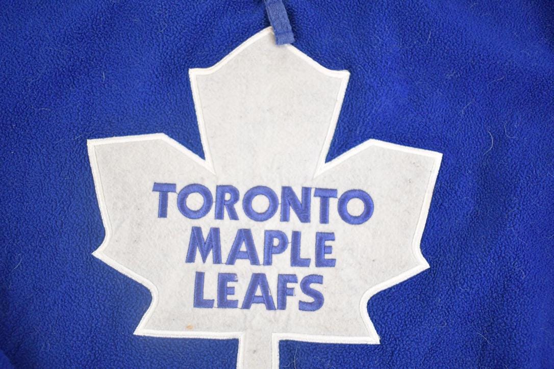 Vintage 2000s Toronto Maple Leafs Quarter Zip Fleece Sweatshirt Men's L from propervintagecanada