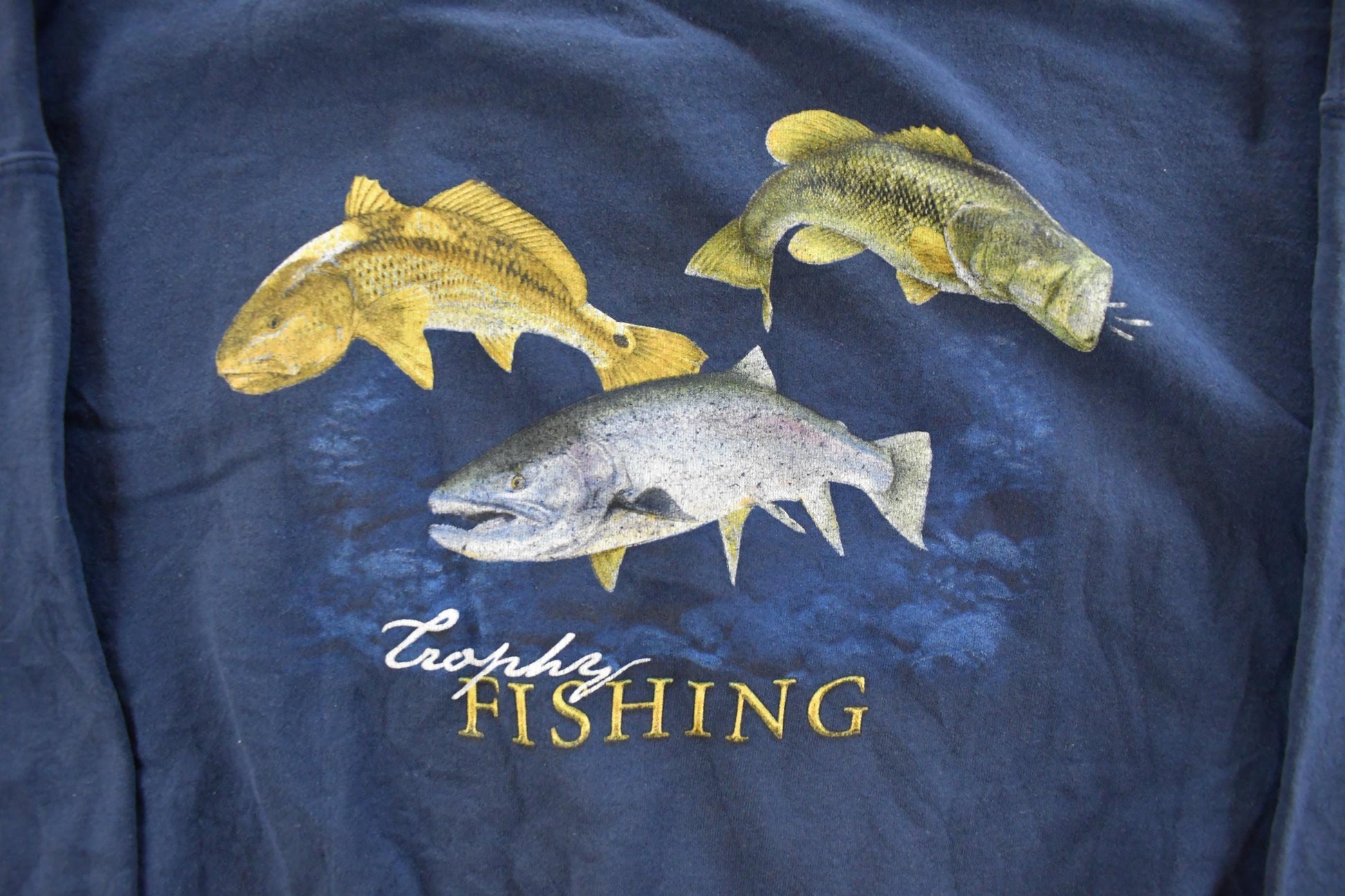 Vintage 2000s Trophey Fishing Theme Crewneck Sweatshirt Men's 2XL from propervintagecanada
