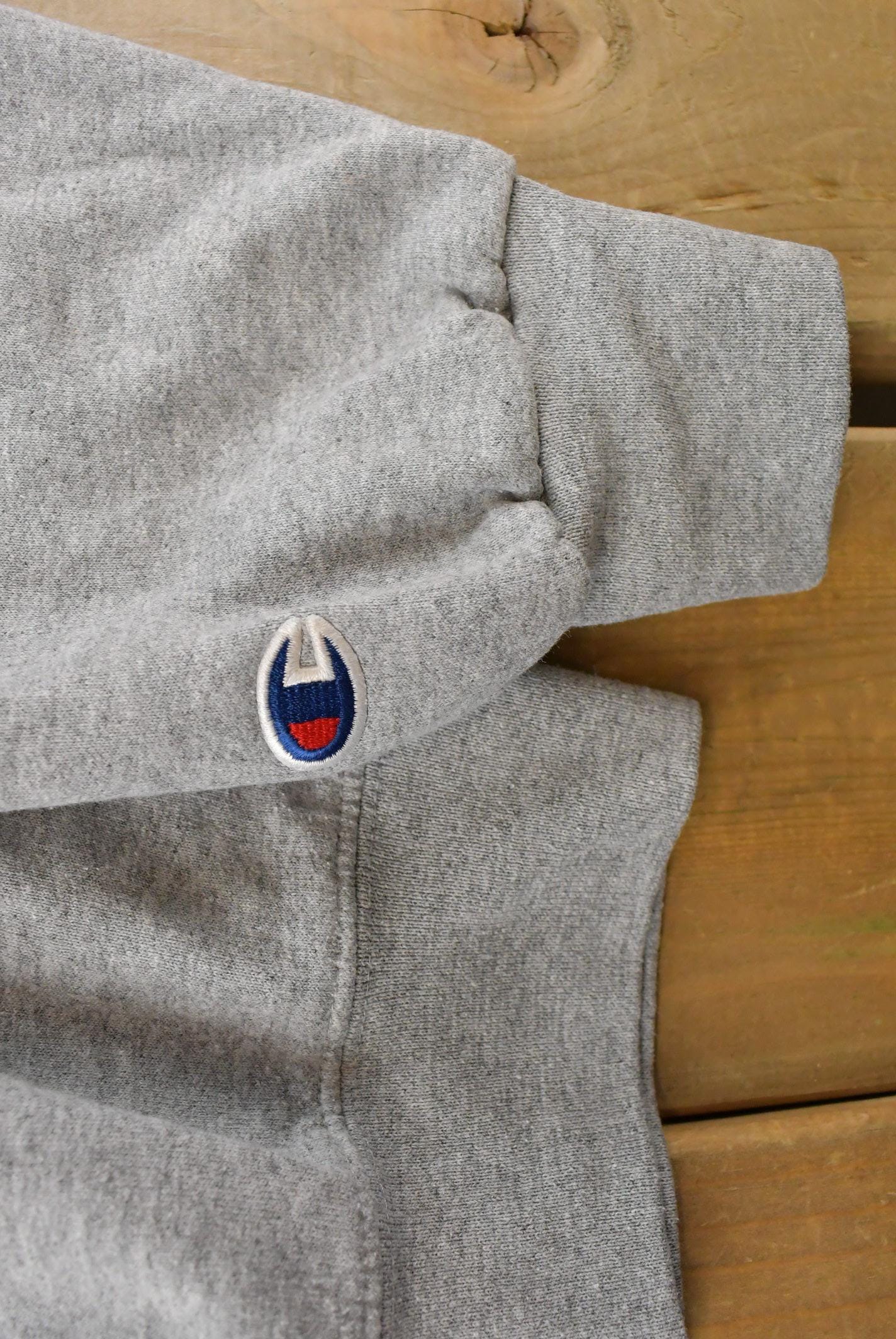 Vintage 2000s University of Denver Champion Crewneck Sweatshirt Men's M from propervintagecanada