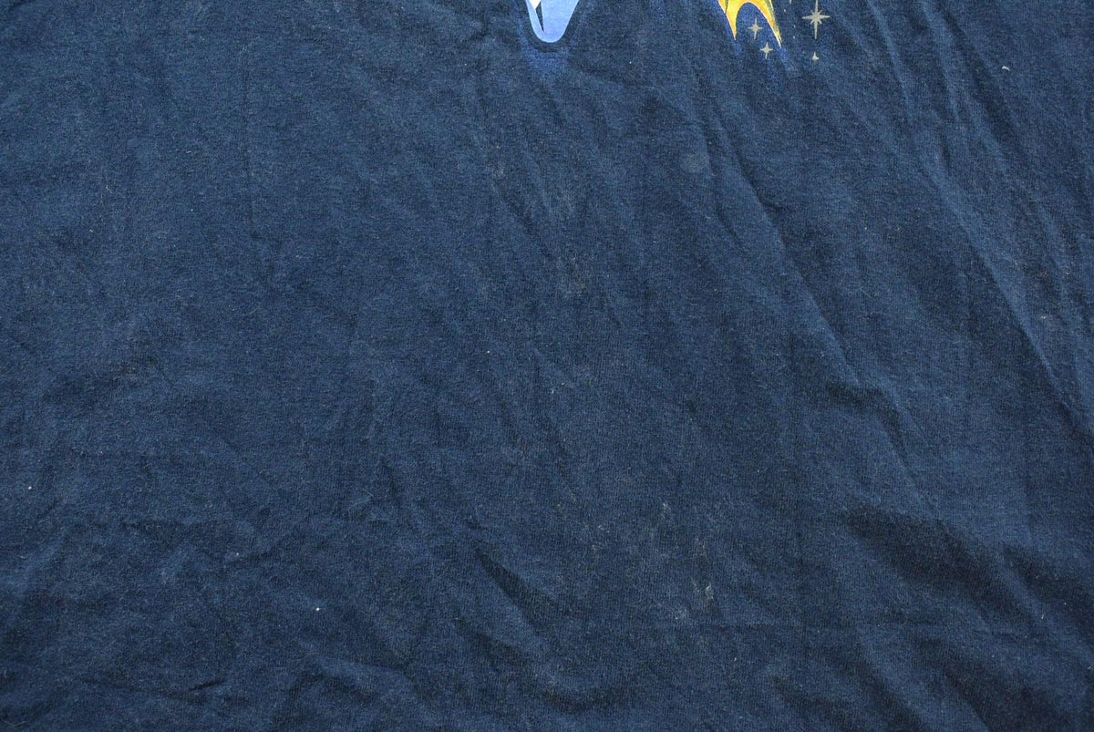 Vintage 2000s Walt Disney World Mickey Mouse T-Shirt Men's L from propervintagecanada
