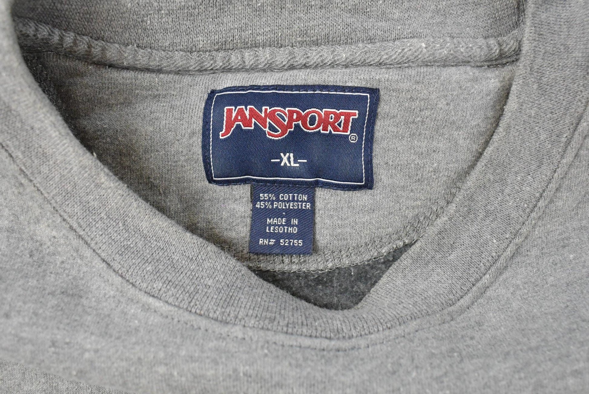 Vintage 2000s West Point Collegiate Crewneck Sweatshirt Men's XL from propervintagecanada