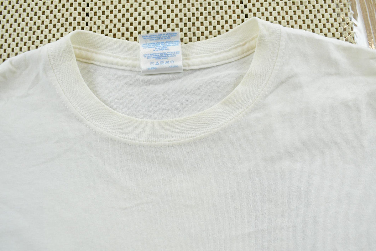 Vintage 2000s Woodstock Vermont Ski Good or Eat Wood T-Shirt Men's S from propervintagecanada