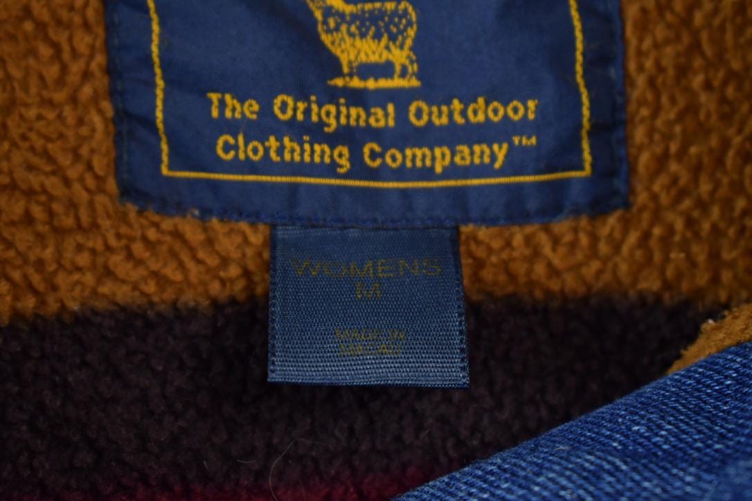 Vintage 2000s Woolrich Fleece Lined Denim Trucker Jacket Women's M from propervintagecanada