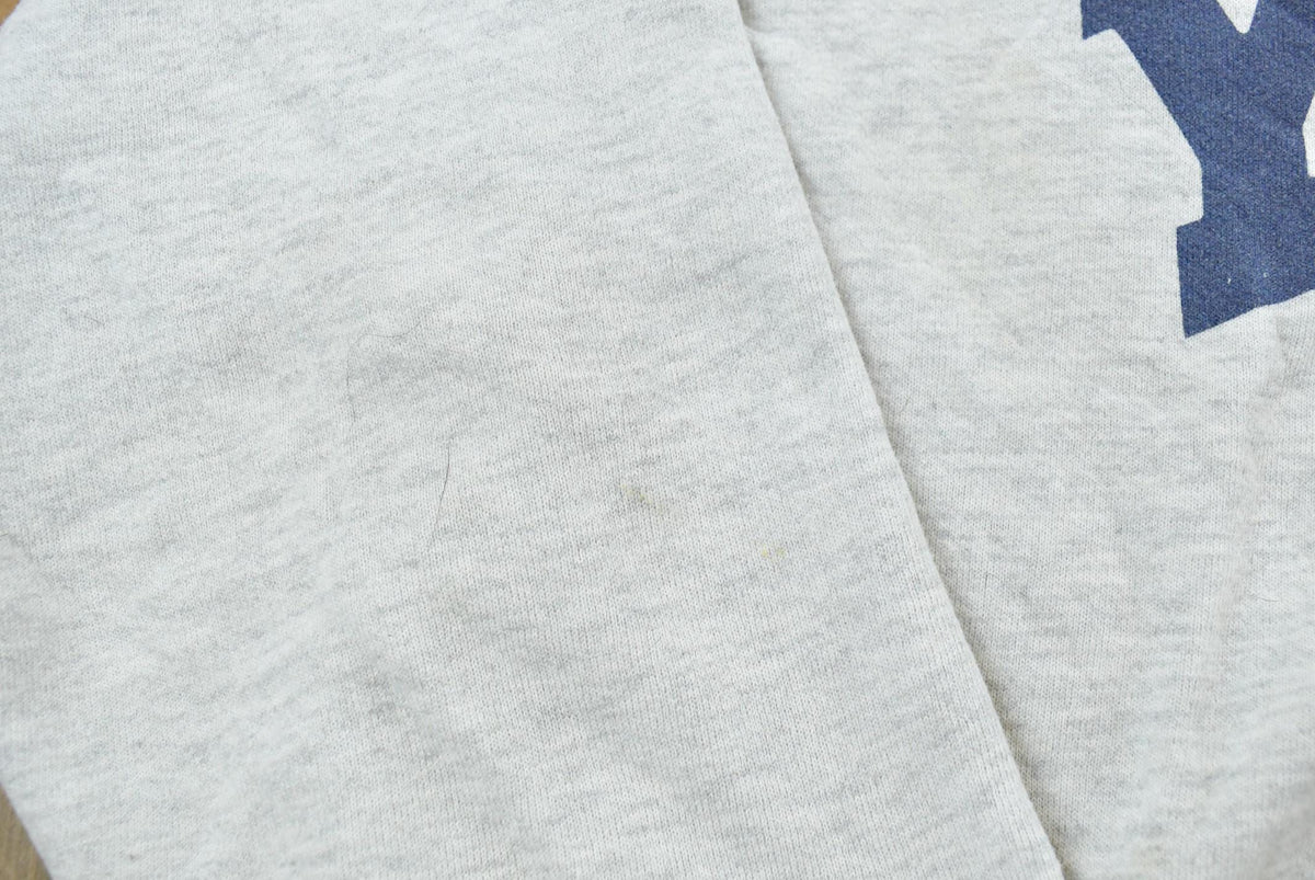 Vintage 2000s Yale University Crewneck Sweatshirt Men's M from propervintagecanada