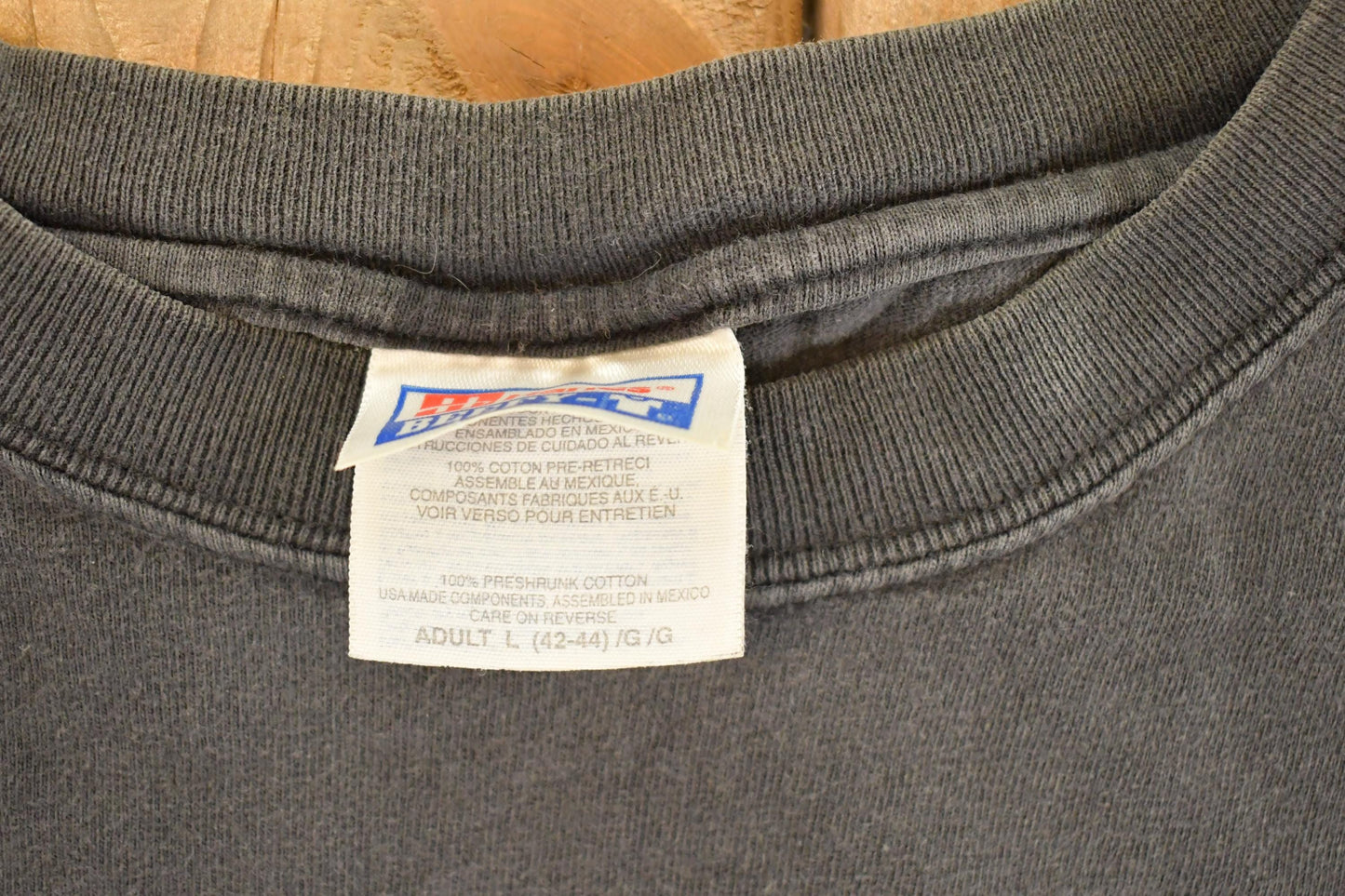 Vintage 2001 Bull Terrier Pittsburgh Long Sleeve T-Shirt, Men's M from propervintagecanada
