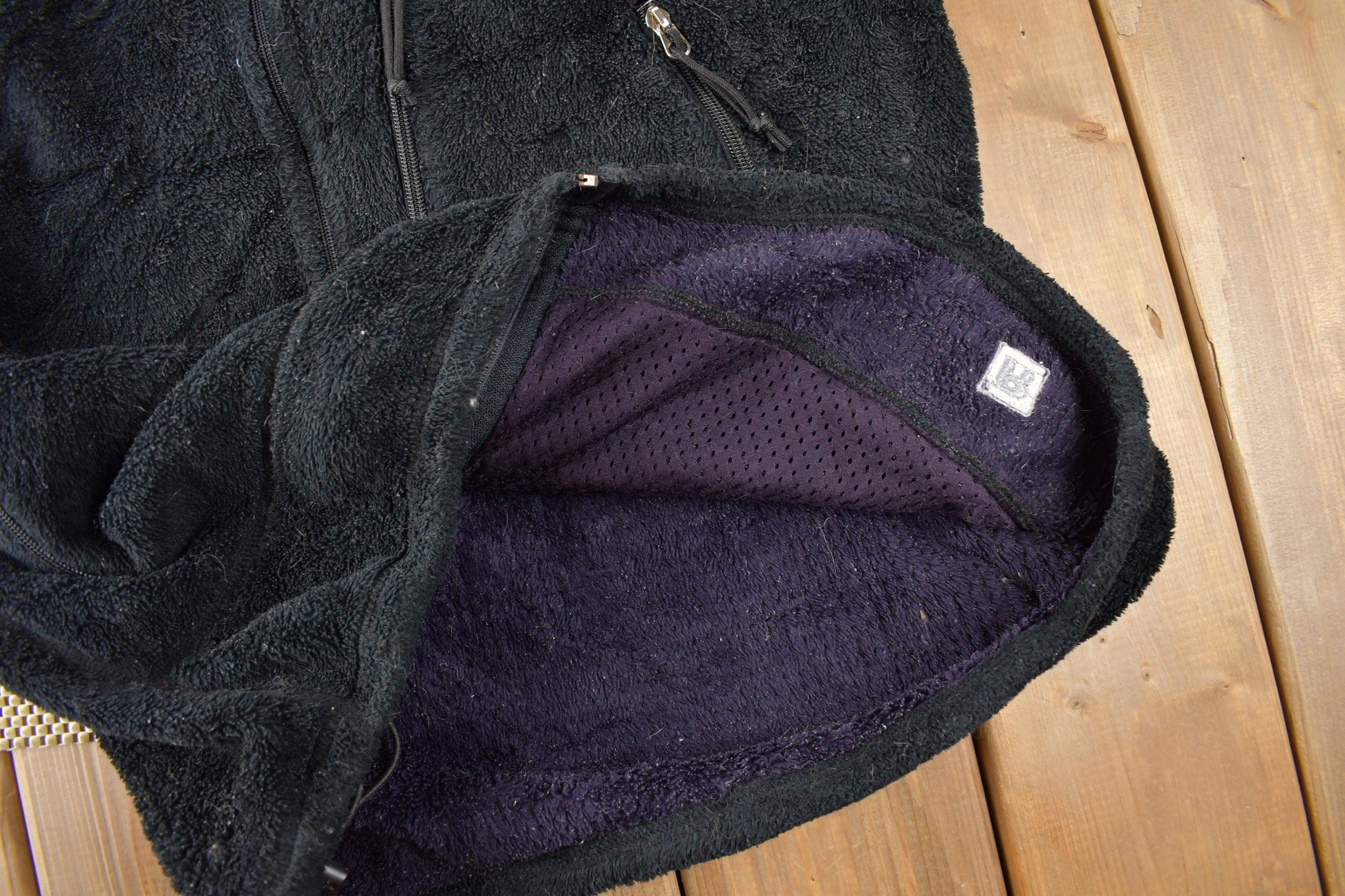 Vintage 2001 Patagonia Black Fleece Vest made In USA Men's Large from propervintagecanada