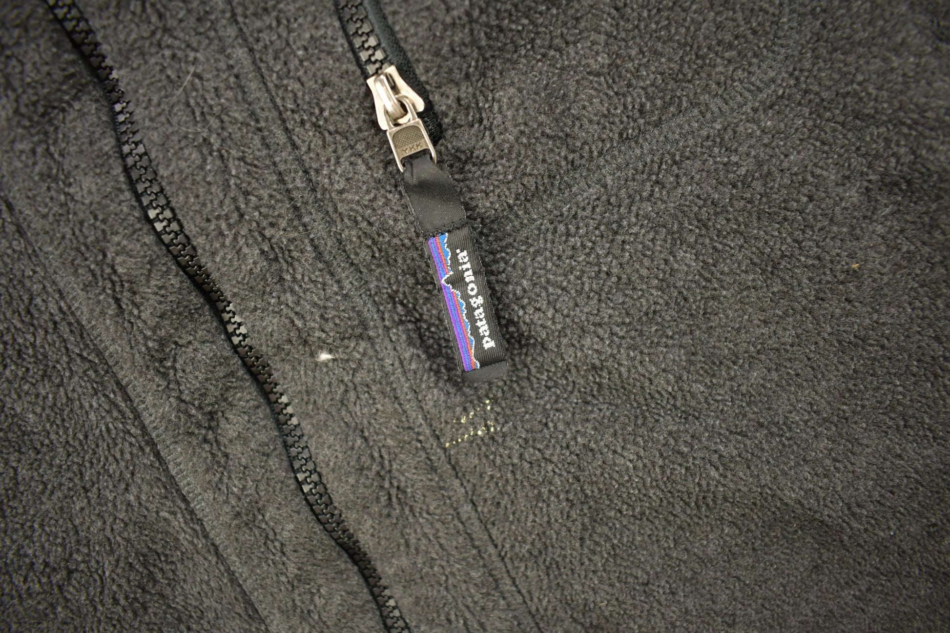 Vintage 2001 Patagonia Synchilla Full Zip Fleece Sweater Men's Large from propervintagecanada