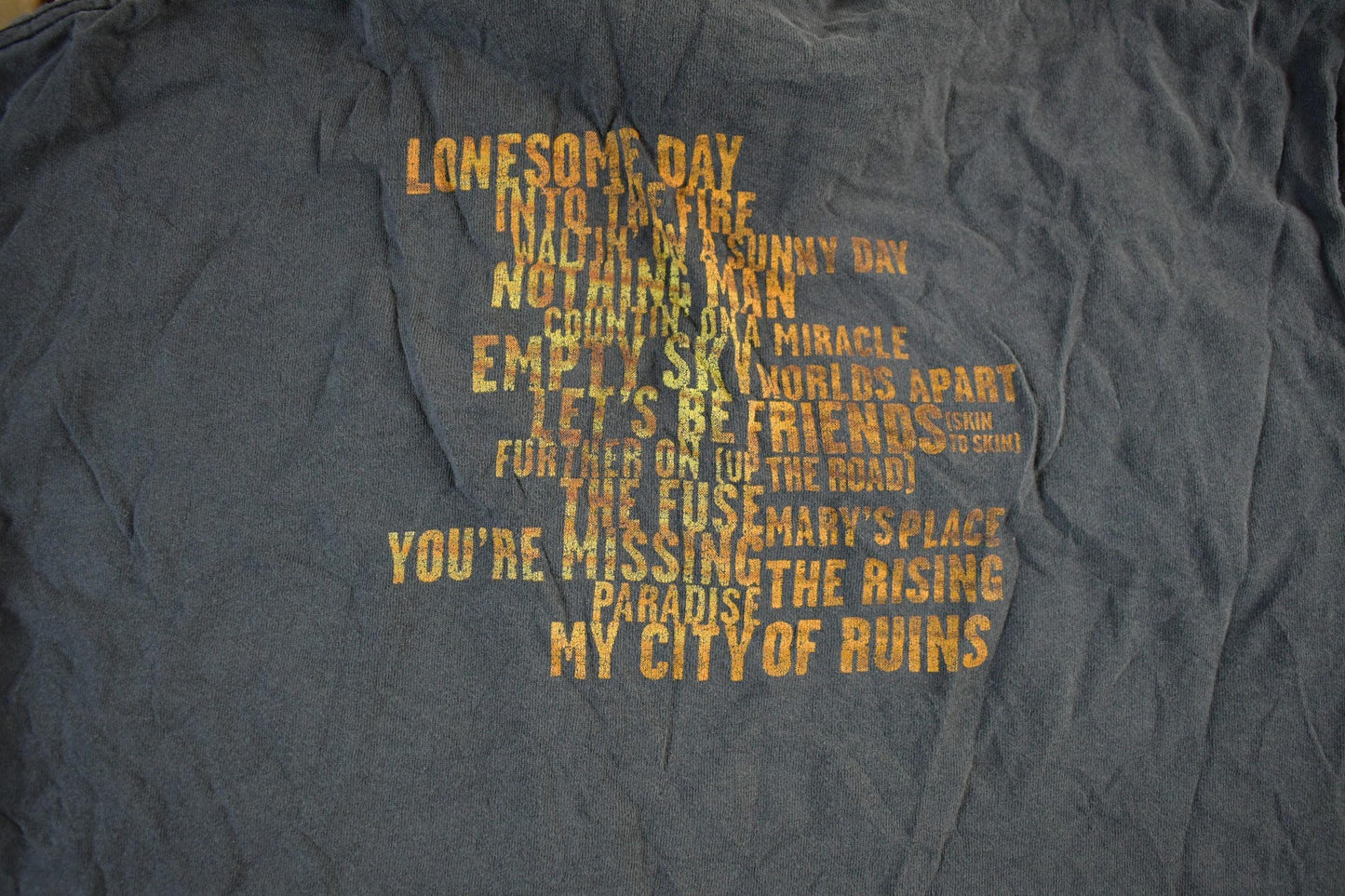 Vintage 2002 Bruce Springsteen The Rising Tour Band T-Shirt Men's Large from propervintagecanada