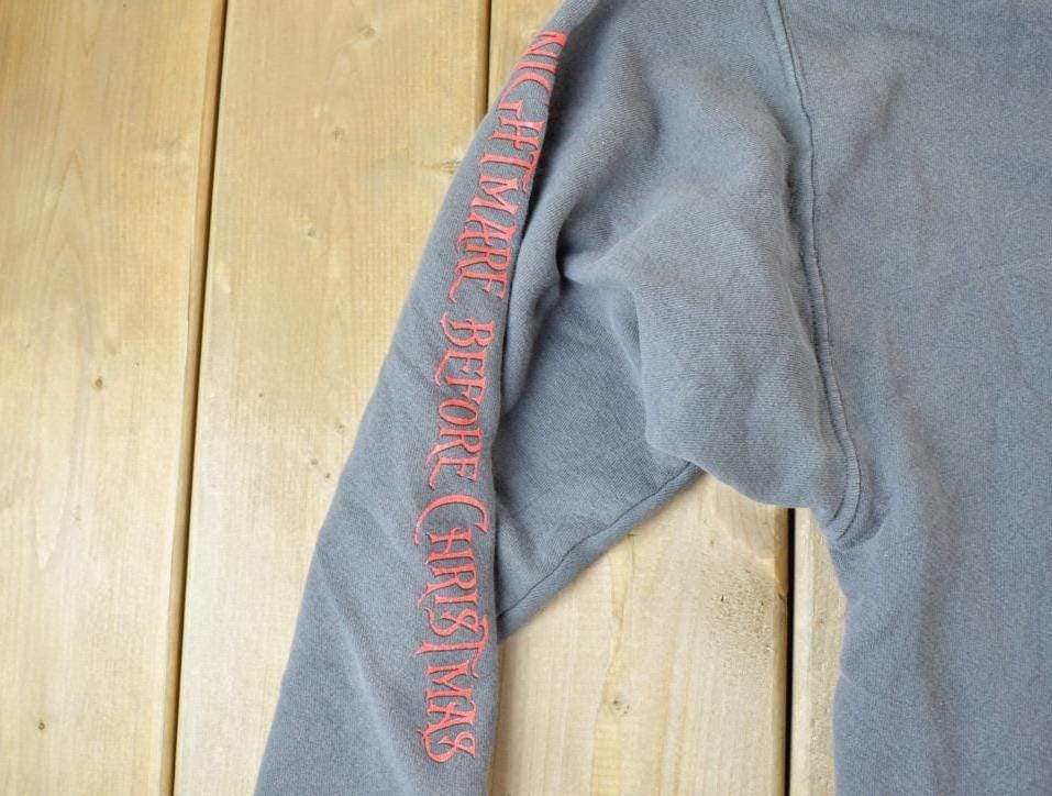 Vintage 2003 Haunted Mansion Holiday Crewneck Sweater Men's XL from propervintagecanada