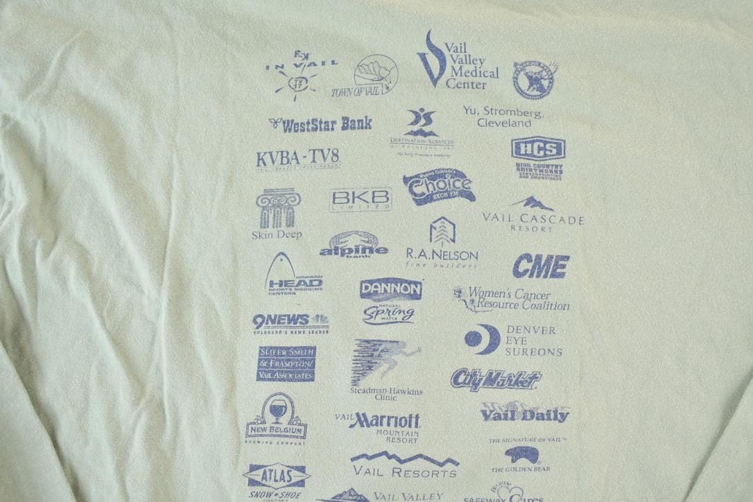 Vintage 2003 Snowshoe Shuffle Souvenir Crewneck Sweatshirt Men's XL from propervintagecanada