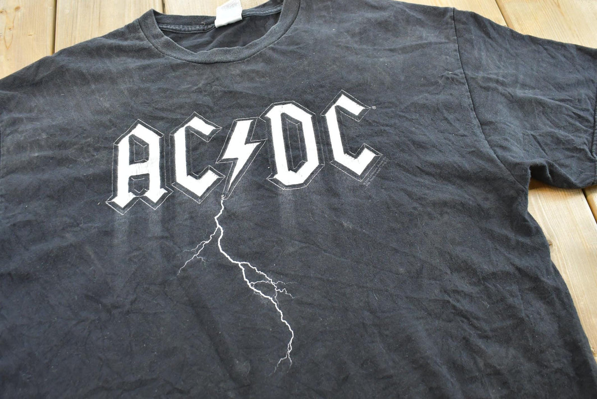 Vintage 2004 ACMen's XL from propervintagecanada