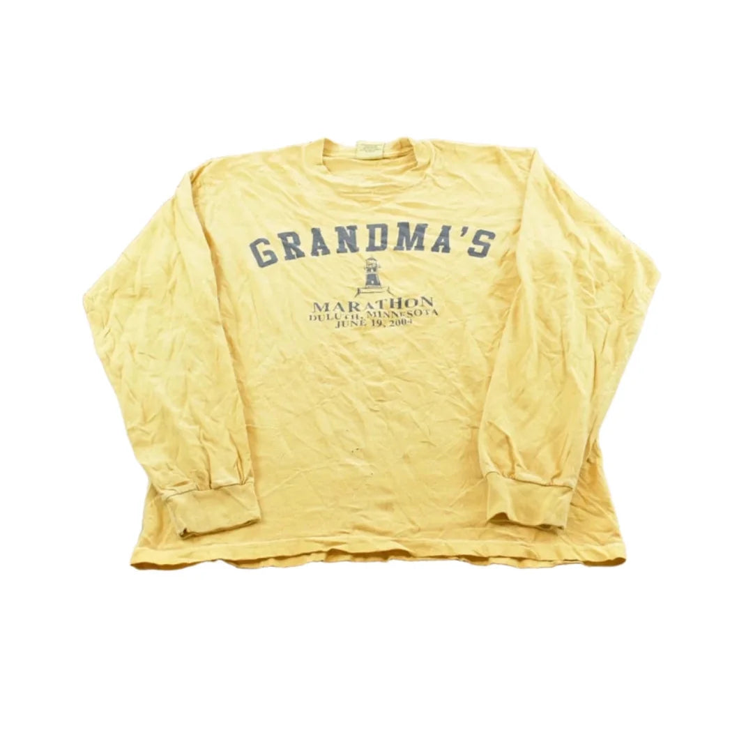 Vintage 2004 Grandma's Marathon Duluth Minnesota Souvenir Long Sleeve T-Shirt Men's M / 2000s Vacation Destination Travel Running / Y2K 00s from propervintagecanada