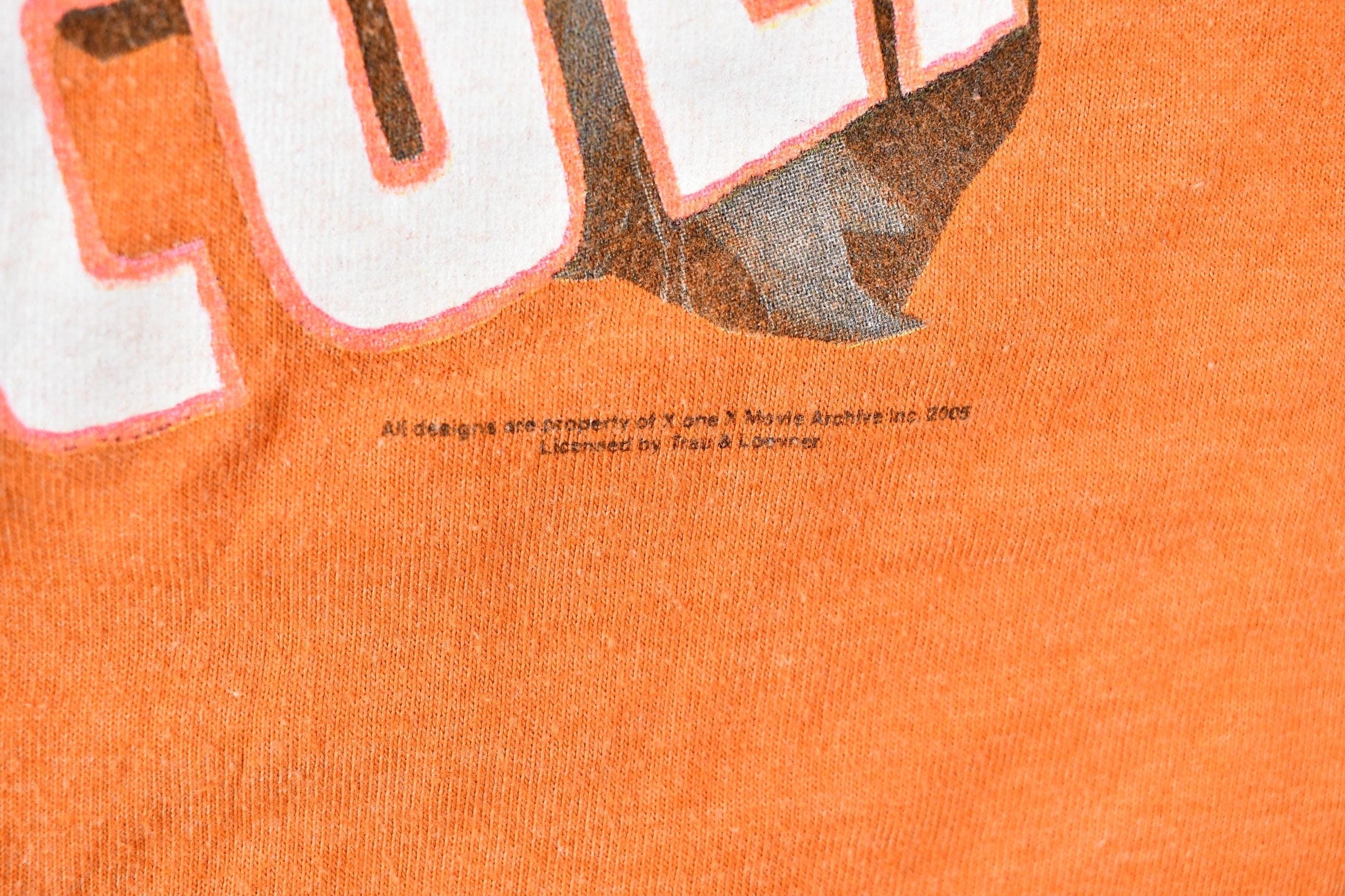 Vintage 2005 Dracula Night of the Vampire Orange and Blue Ringer Graphic T-Shirt Men's Large from propervintagecanada