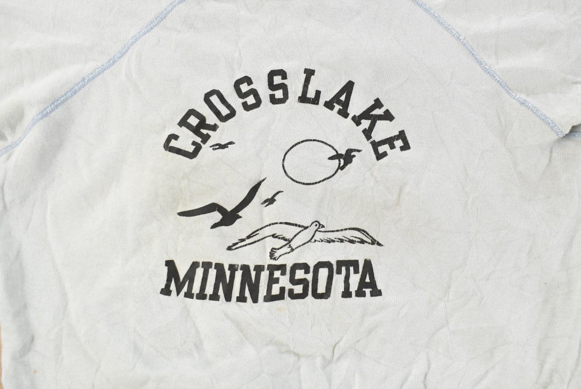 Vintage 60s Crosslake Minnesota Sweatshirt, Men's Small from propervintagecanada