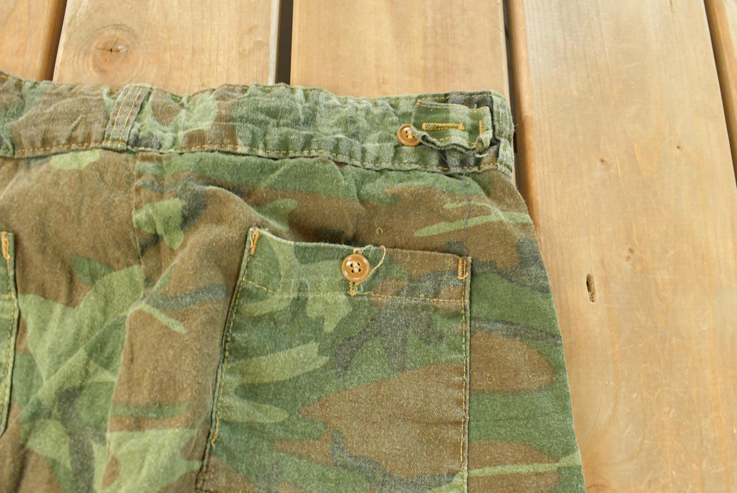 Vintage 70s Camo Hunting Pants Mens 31 x 26 from propervintagecanada