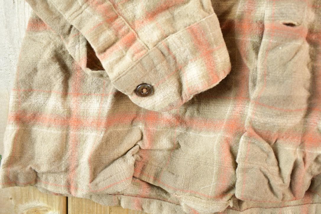 Vintage 70s Pendleton Plaid Wool Flannel Shirt Men's M from propervintagecanada