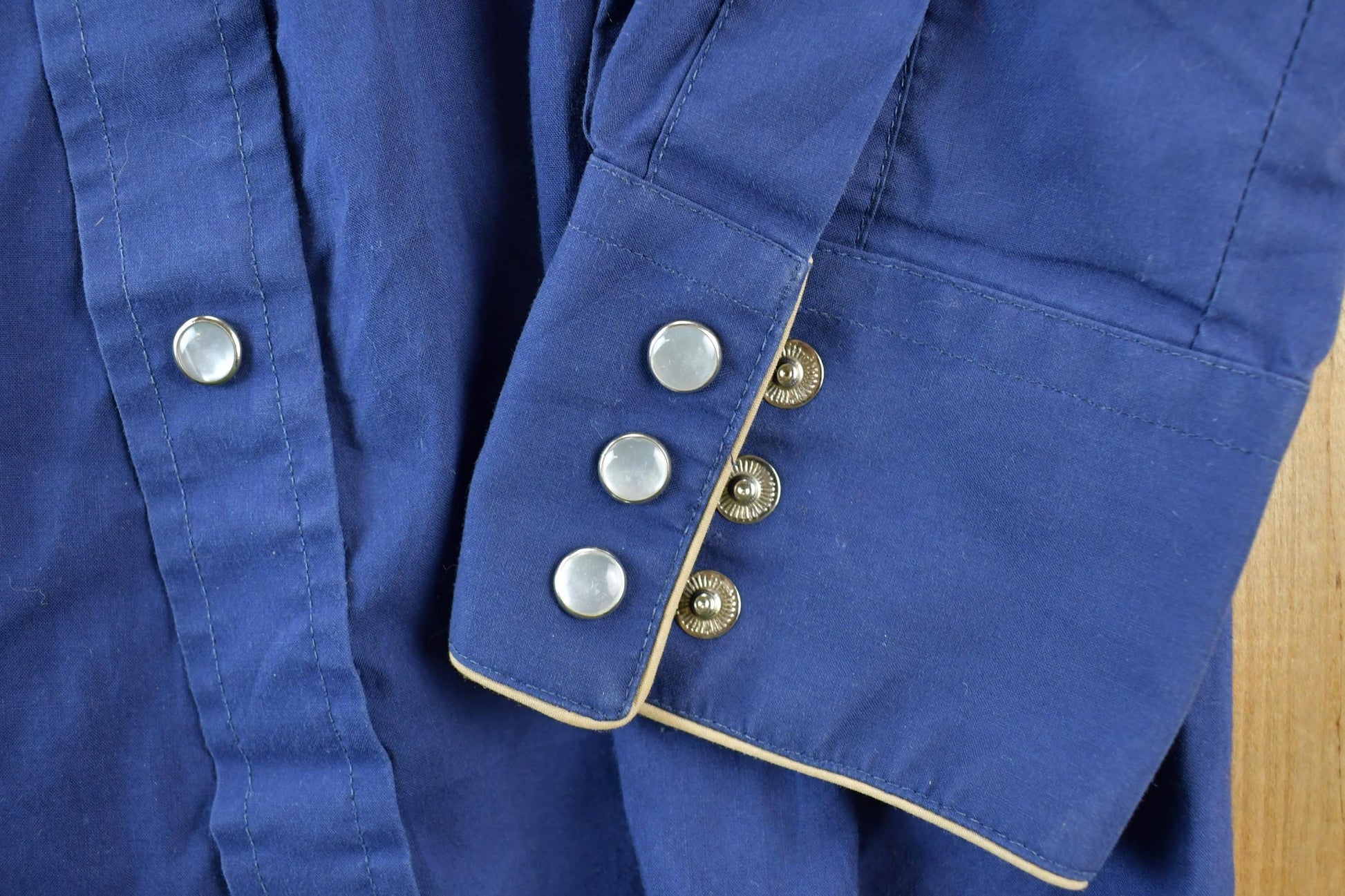 Vintage 70s Rocking Ranchwear Kennington Western Button Up Shirt Men's Medium from propervintagecanada