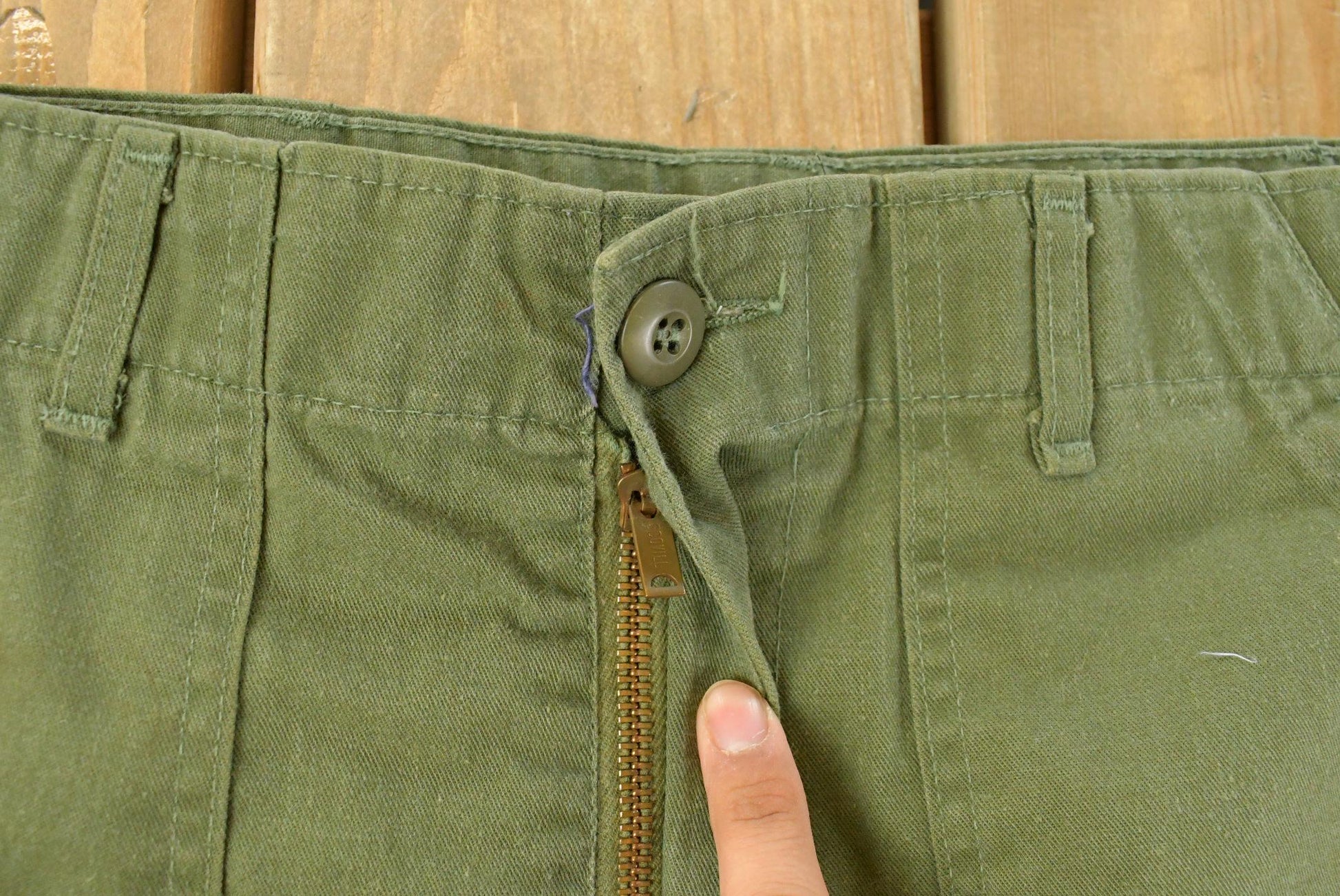 Vintage 80s Military OG-107 Fatigue Pants  Men's 33x29 from propervintagecanada