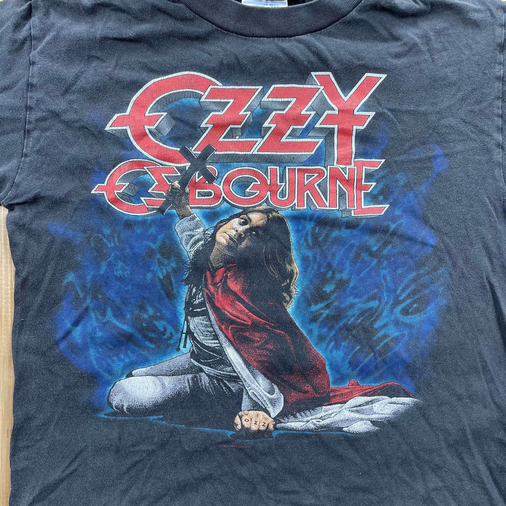 Vintage 90's Blizzard Of Ozz Ozzy Ozbourne Band Graphic T Shirt Men's Small from propervintagecanada