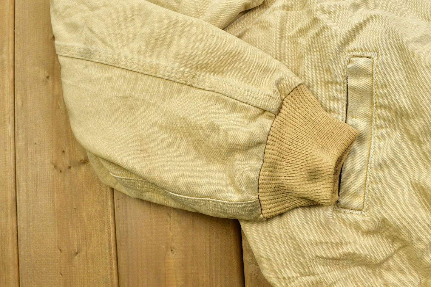 Vintage 90's Carhartt Santa Fe Jacket Men's XL from propervintagecanada