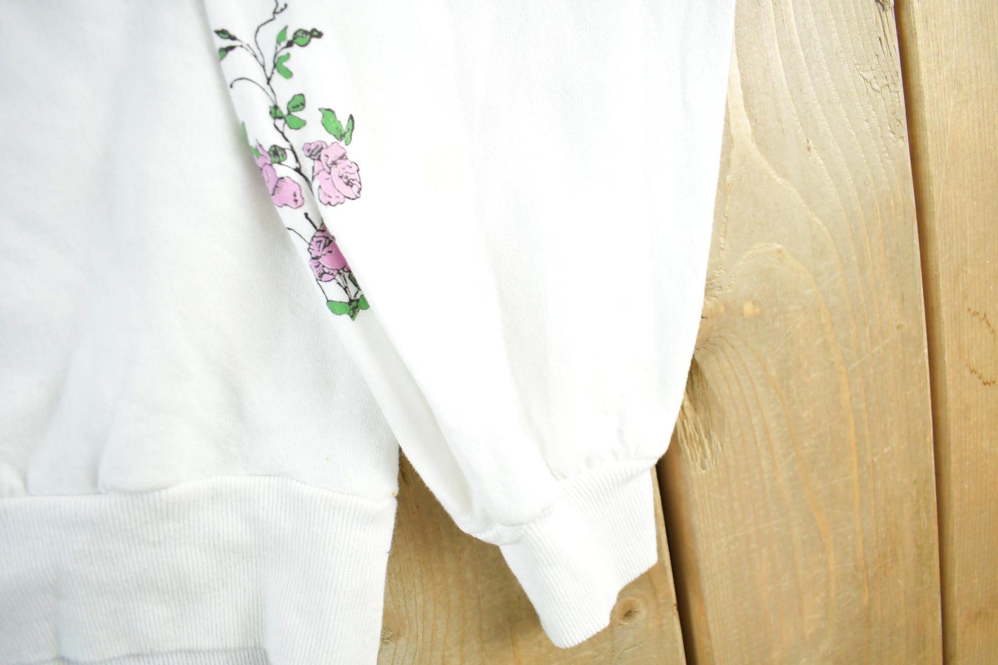 Vintage 90s Angels Crewneck Sweatshirt Pastel Collar Men's Large from propervintagecanada