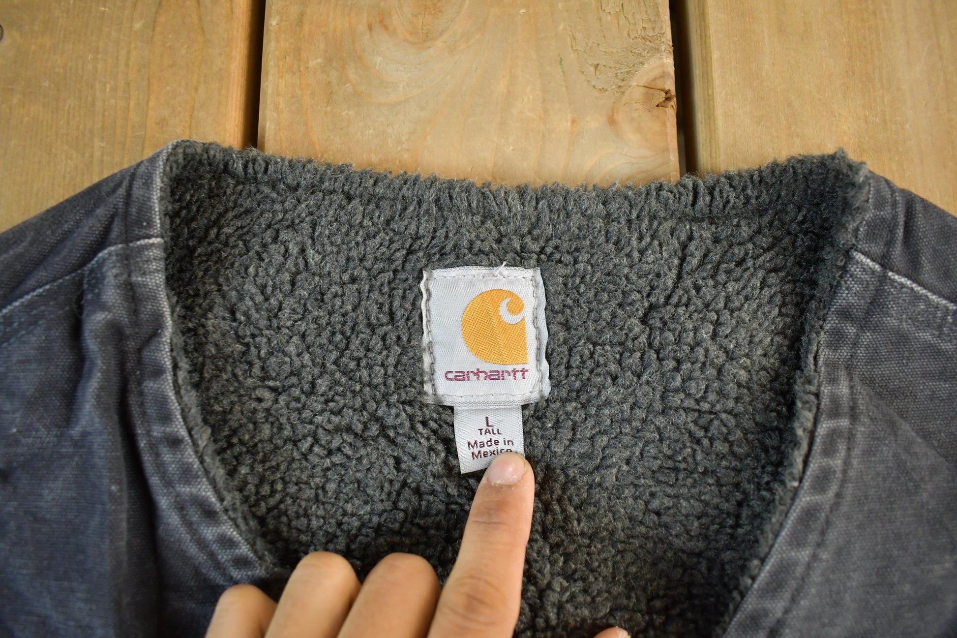 Vintage 90s Carhartt Sherpa Lined Work Vest - Mens Large Tall from propervintagecanada
