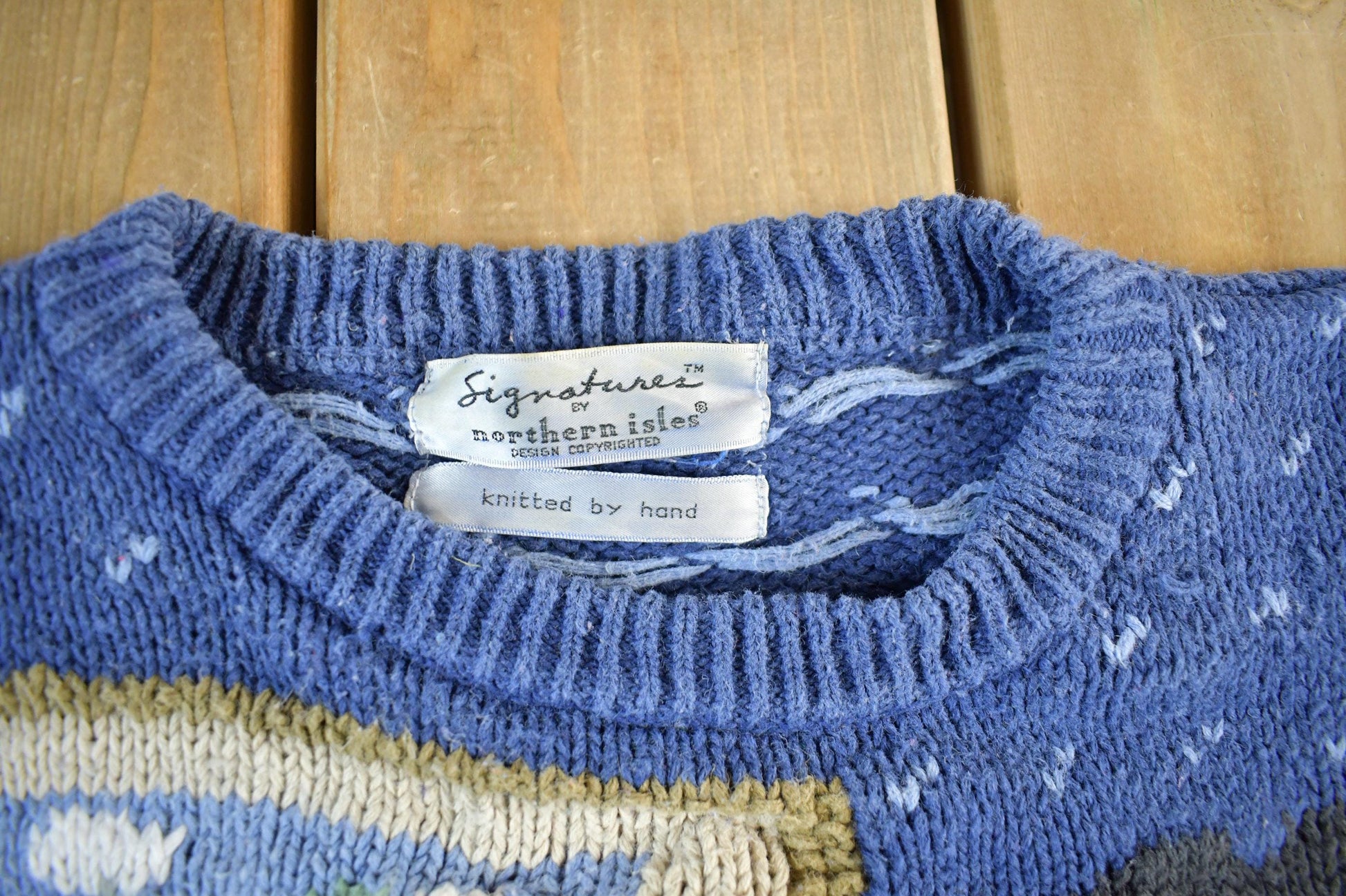 Vintage 90s Hand Knit Cat Sweater Abstract 3D Crewneck Men's Large from propervintagecanada