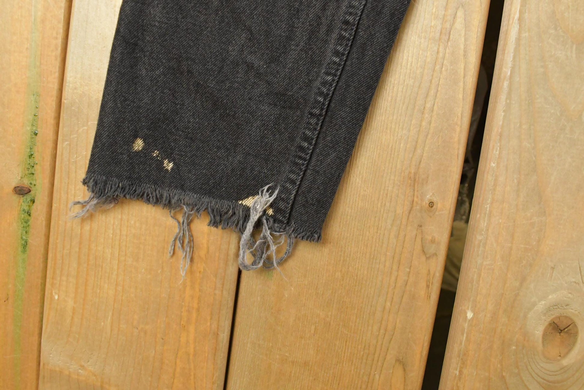 Vintage 90s Levi's 512 Slim Tapered Denim Jeans Women's 28 x 29 from propervintagecanada
