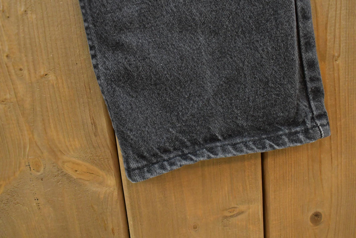 Vintage 90s Levi's 540 Relaxed Straight Denim Jeans Men's 31 x 29 from propervintagecanada