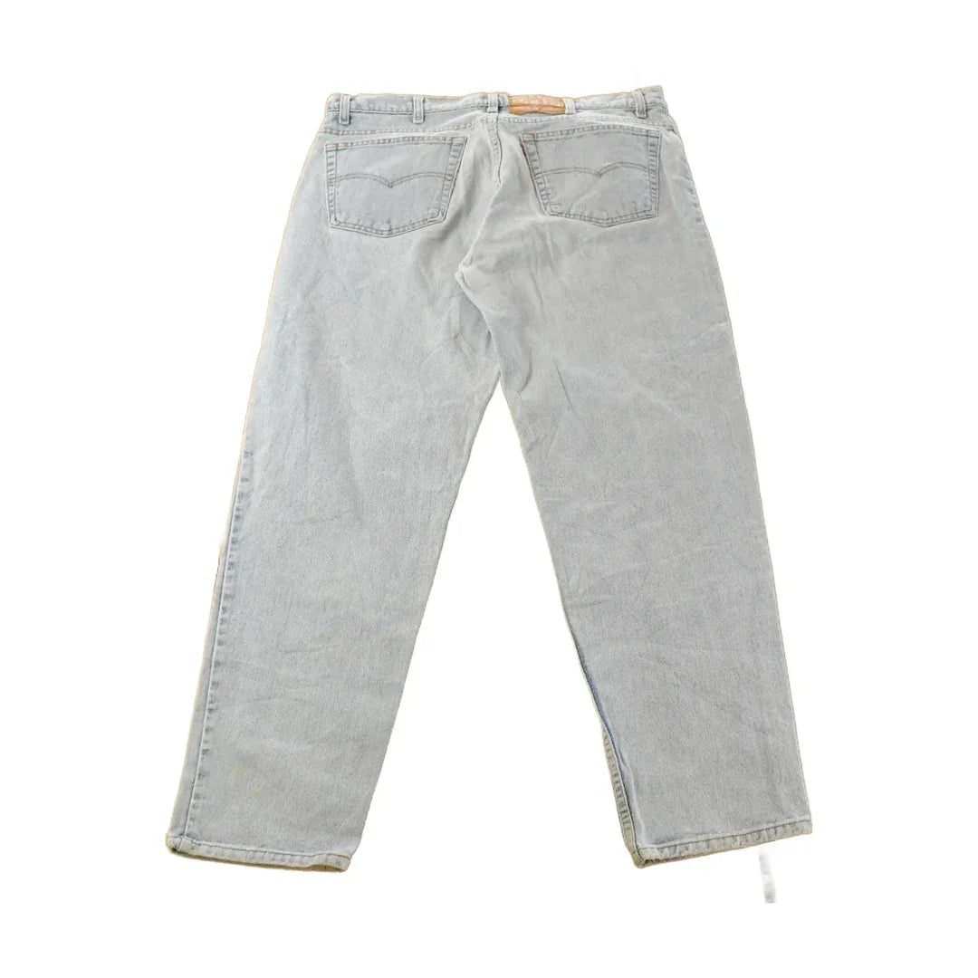 Vintage 90s Levi's 550 Jeans: Distressed, Relaxed Fit (38x31) from propervintagecanada