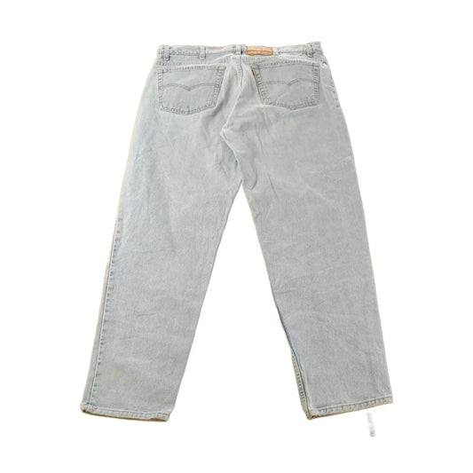 Vintage 90s Levi's 550 Jeans: Distressed, Relaxed Fit (38x31) from propervintagecanada