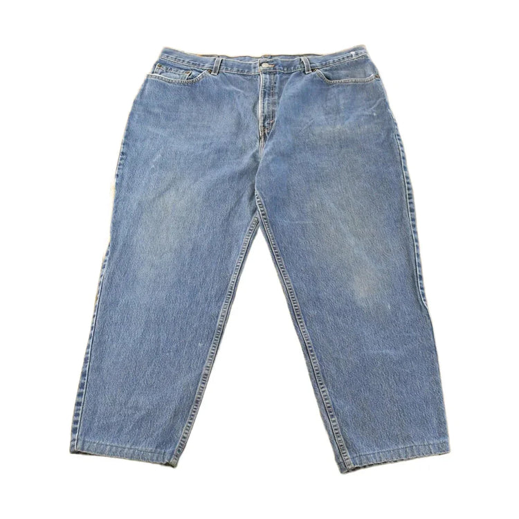 Vintage 90s Levi's 550 Jeans: Relaxed Tapered Fit, Women's 40x25 from propervintagecanada