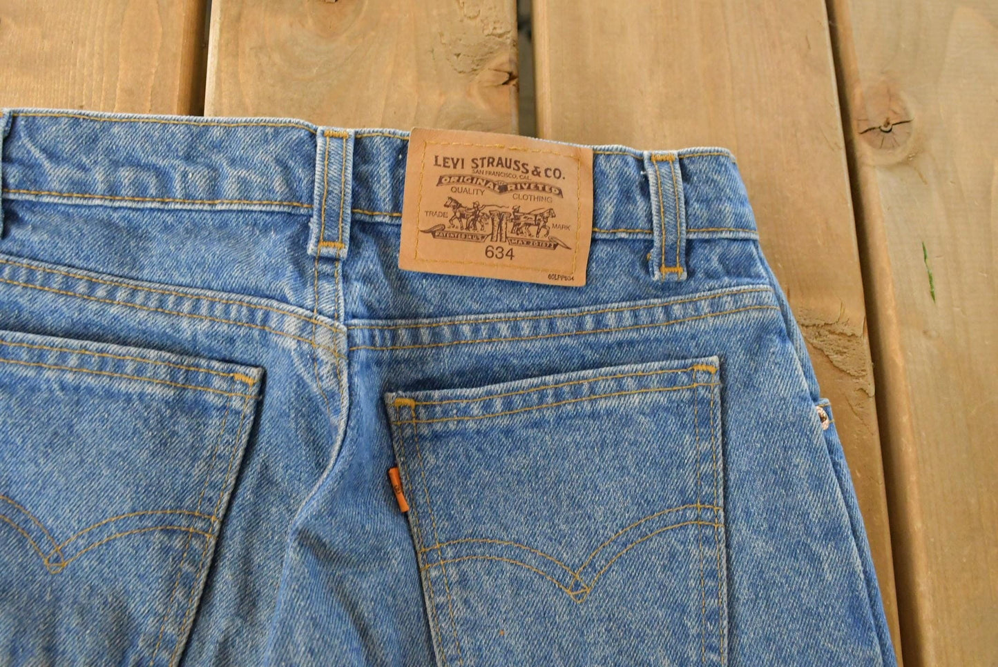 Vintage 90s Levi's 634 Jeans Relaxed Fit Faded Denim Women's 26x30 from propervintagecanada