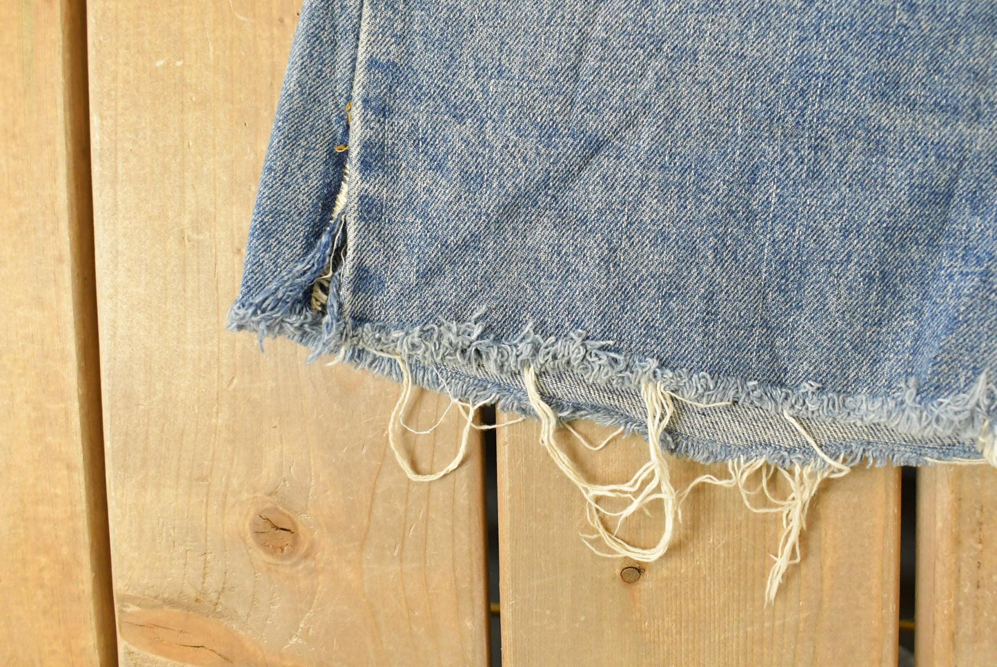 Vintage 90s Levi's Denim Jean Shorts: Relaxed Fit Cutoffs, Women's 31 from propervintagecanada