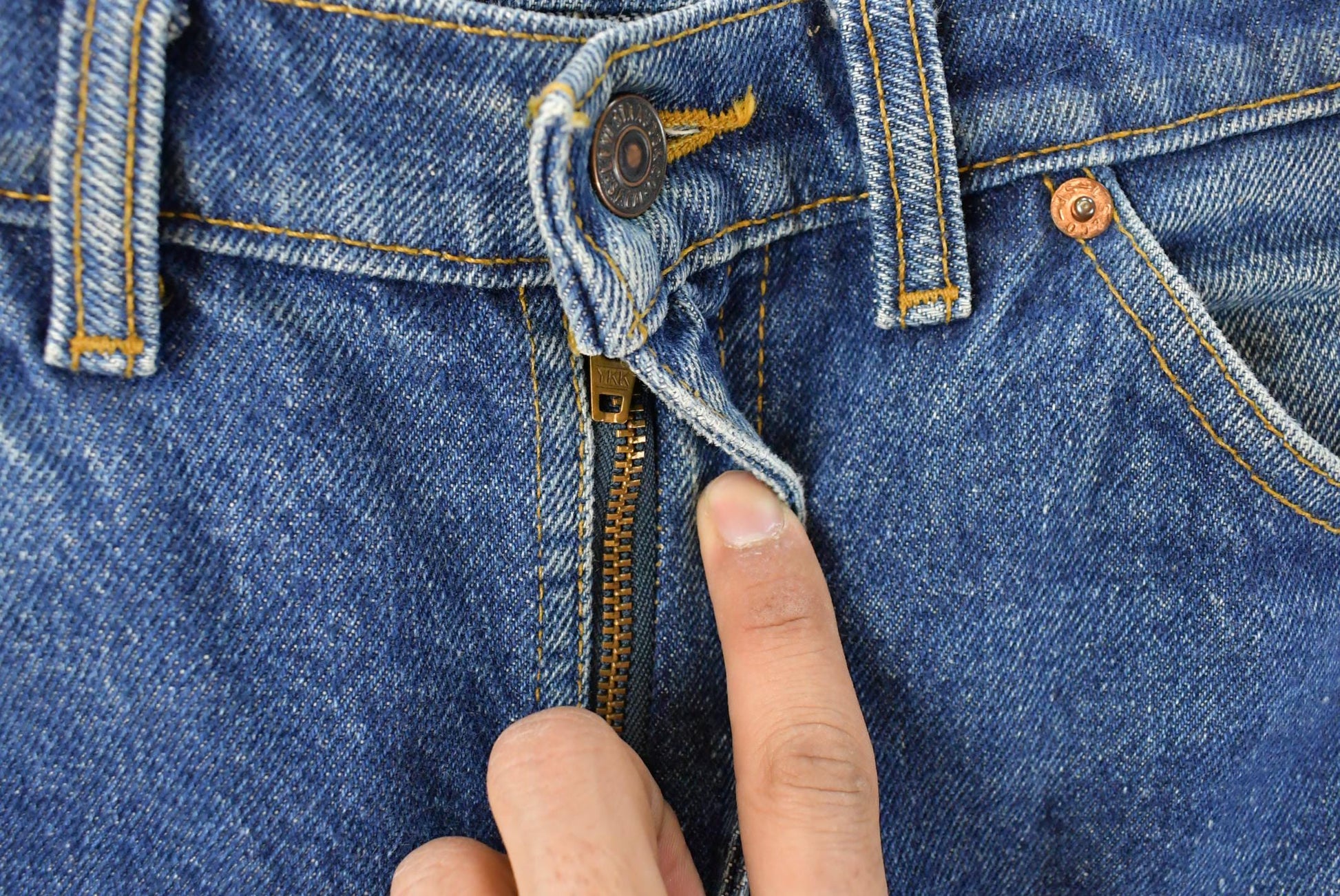 Vintage 90s Levi's Orange Tab 619 Denim Jeans Men's 33 x 27 from propervintagecanada