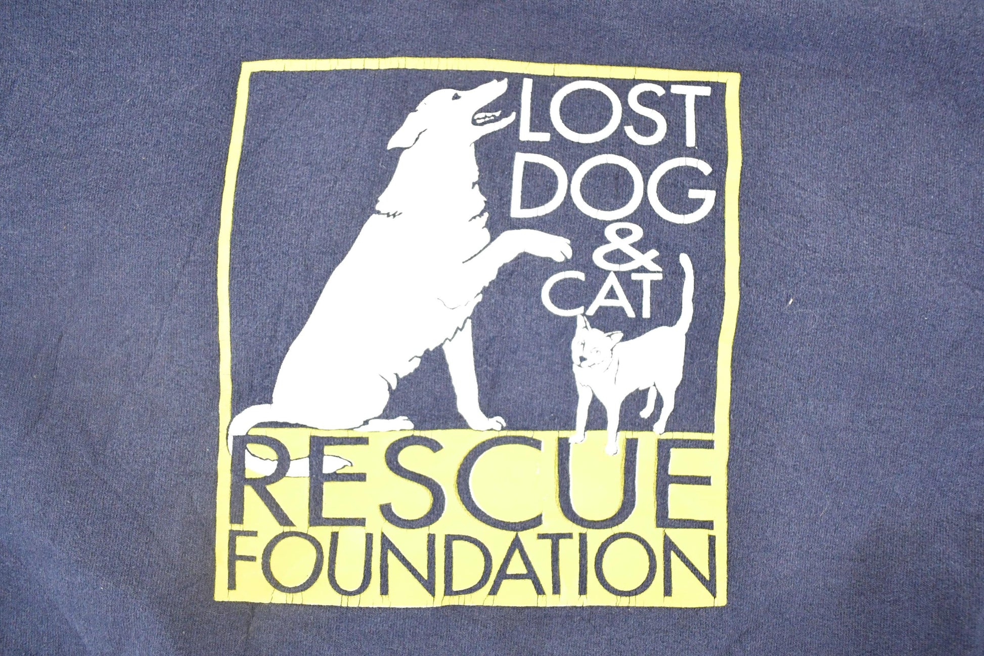 Vintage 90s Lost Dog Rescue Foundation Sweatshirt, Men's XL from propervintagecanada