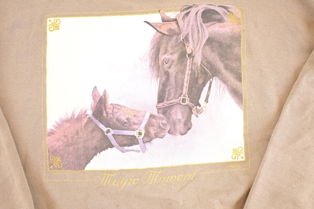Vintage 90s Mama Horse Graphic Sweatshirt, Women's XL from propervintagecanada