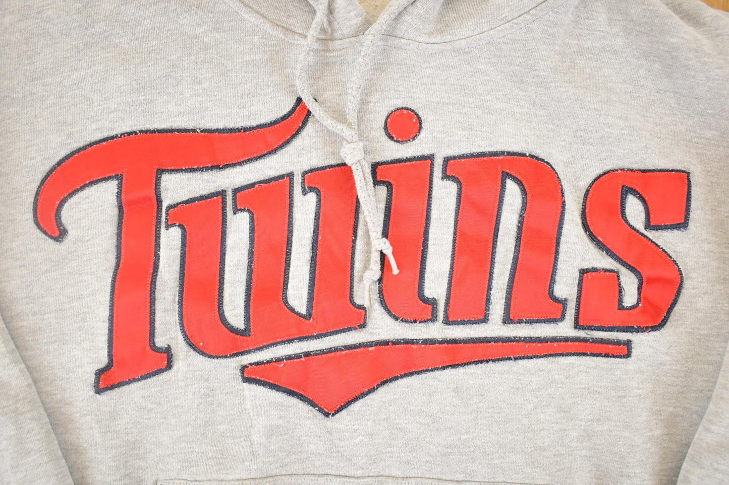Vintage 90s Minnesota Twins Hoodie - MLB Raglan Sweatshirt from propervintagecanada