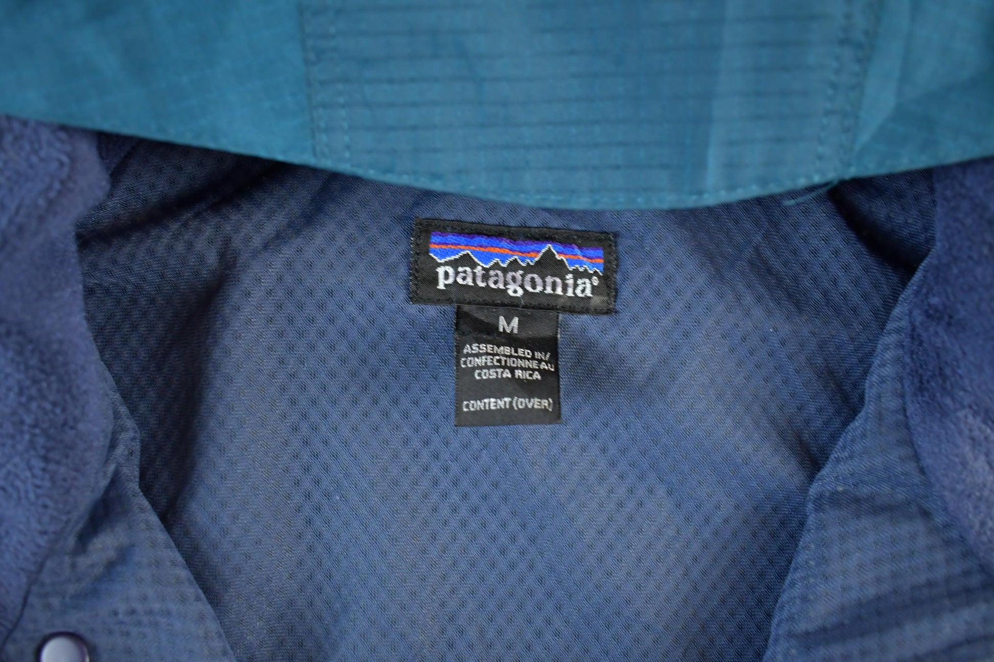 Vintage 90s Patagonia Hooded Jacket: Lightweight Full Zip, Men's Medium from propervintagecanada