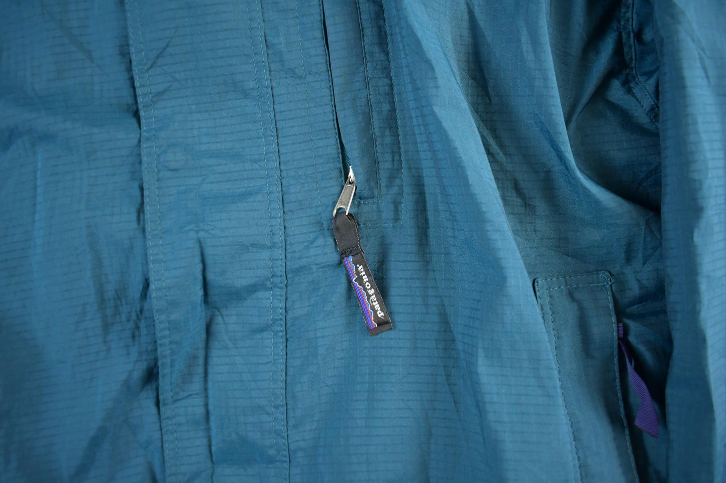 Vintage 90s Patagonia Hooded Jacket: Lightweight Full Zip, Men's Medium from propervintagecanada
