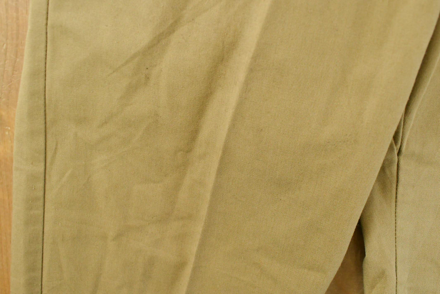 Vintage 90s Pleated Chino Pants Men's 28x27 - Skater Workwear from propervintagecanada