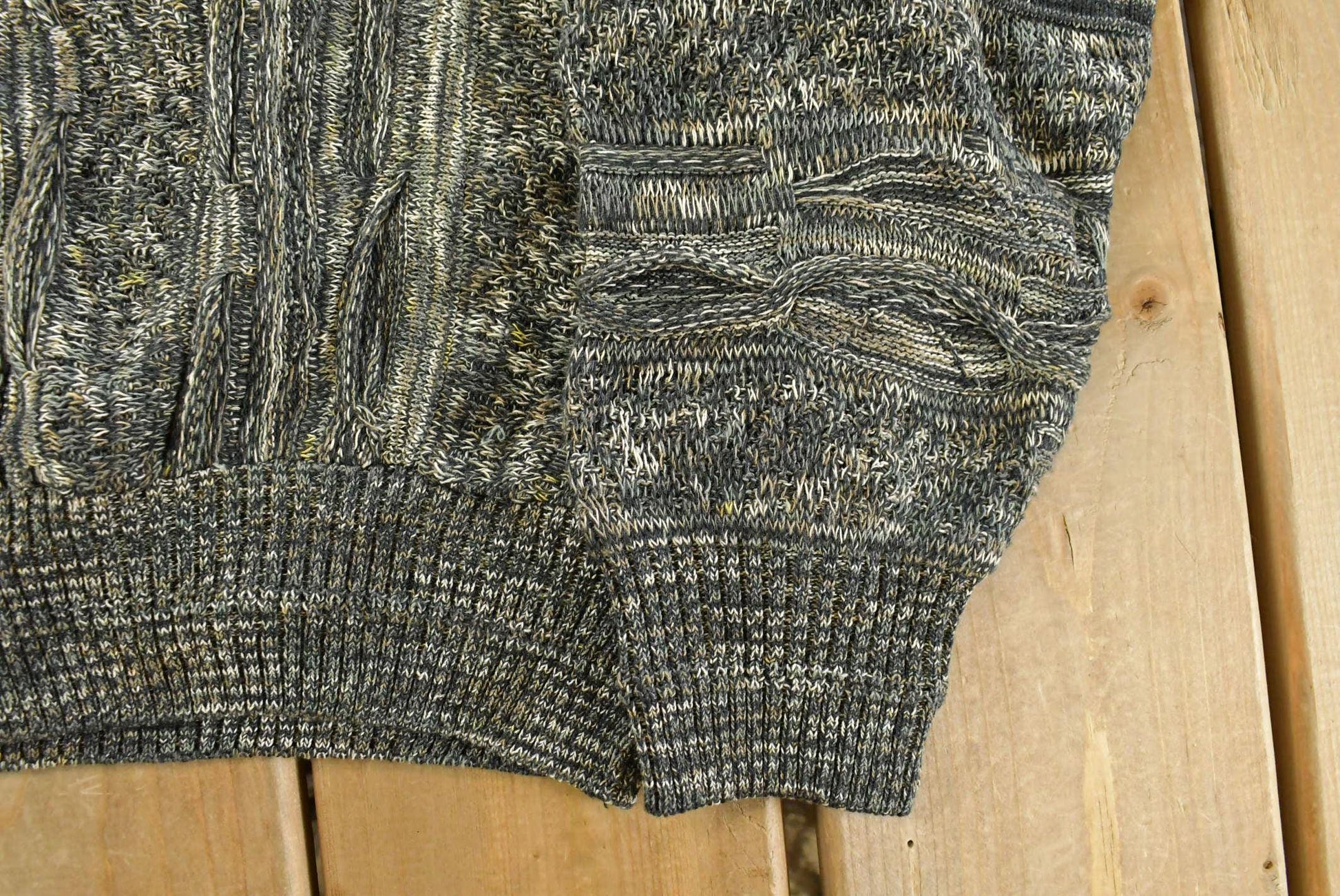 Vintage 90s Roundtree & Yorke Cable Knit Sweater, Men's Medium from propervintagecanada