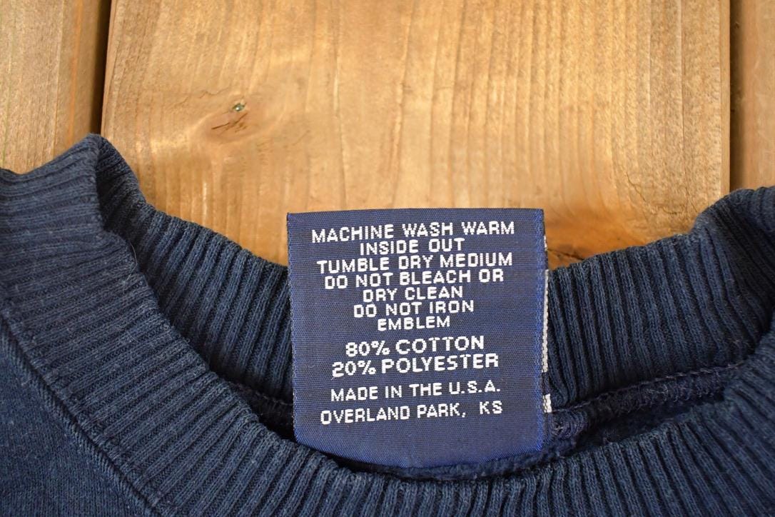Vintage 90s Saint Anselm College Crewneck Sweatshirt, Men's M from propervintagecanada