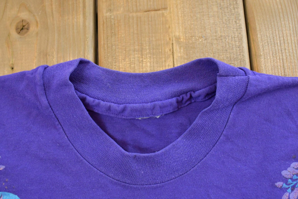 Vintage 90s Sea Shells Beach Graphic T-Shirt Men's L from propervintagecanada