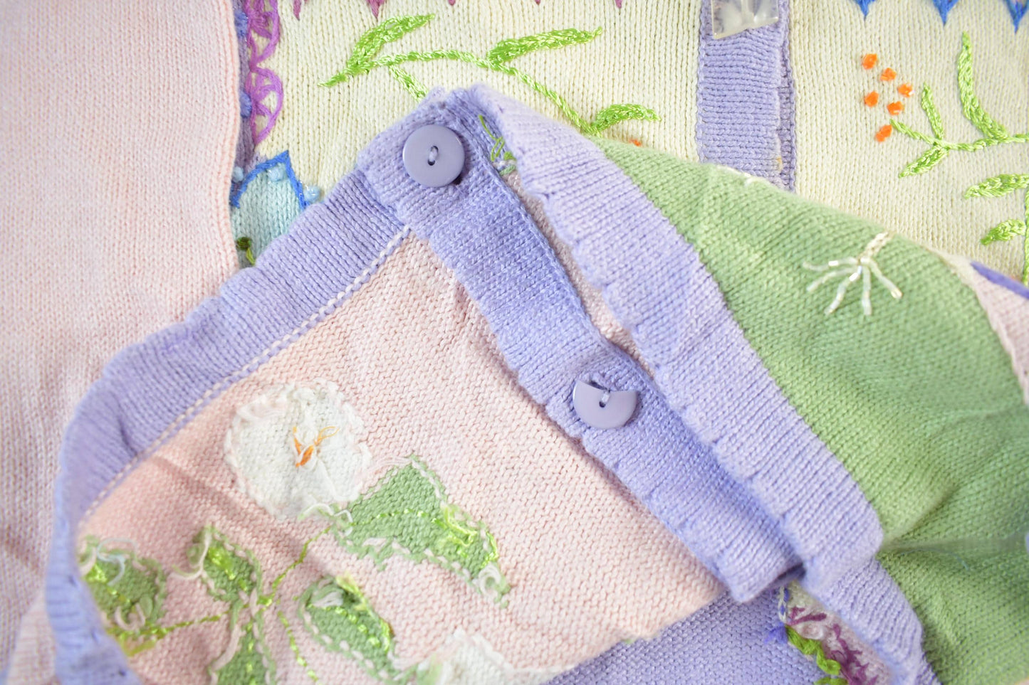 Vintage 90s Storybook Knits Embroidered Cardigan Womens M from propervintagecanada