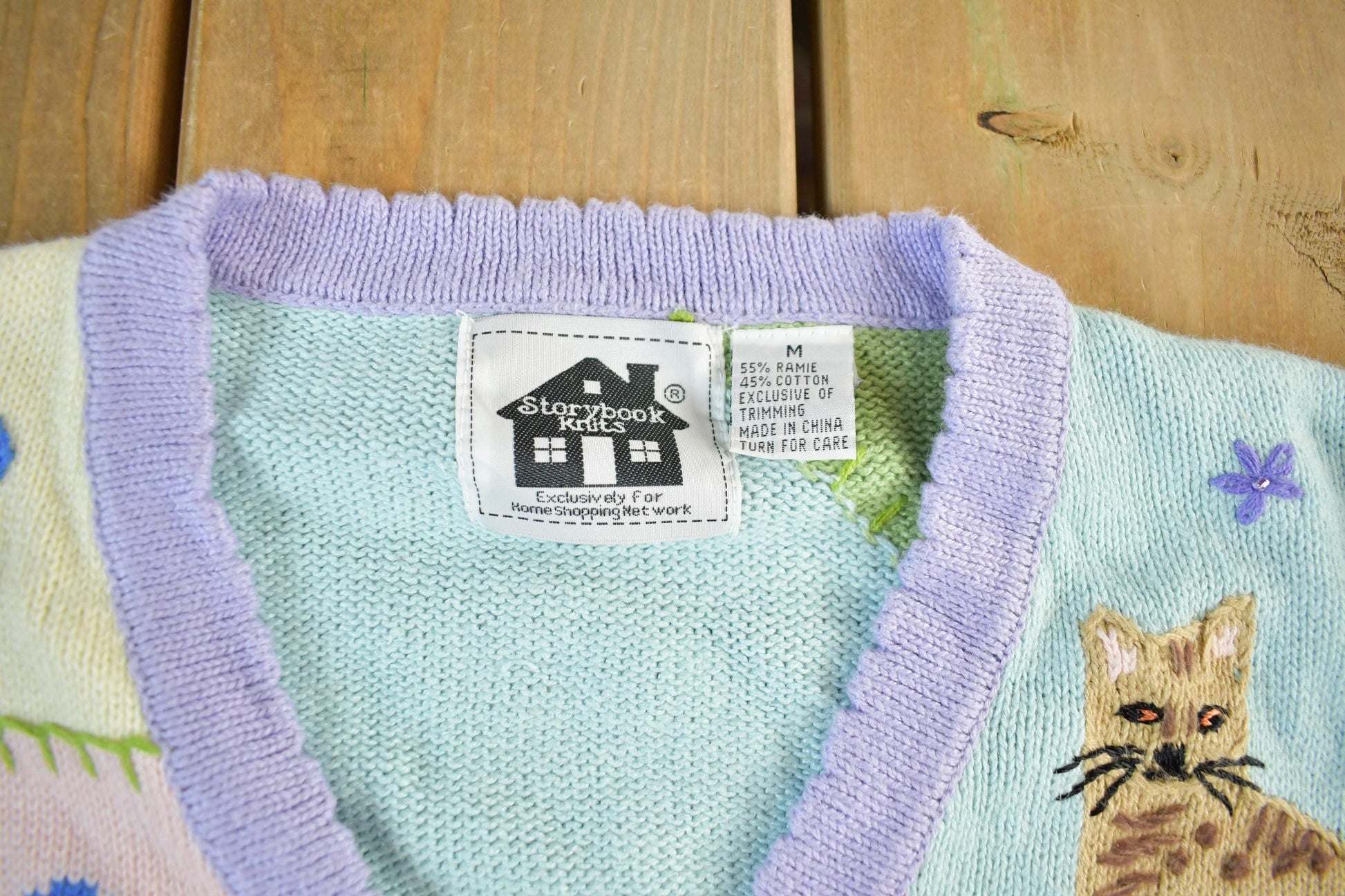 Vintage 90s Storybook Knits Embroidered Cardigan Womens M from propervintagecanada